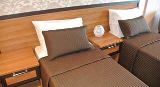 Бутик-Отель Сургут Сургут Стандартный двухместный номер с 1 кроватью или 2 отдельными кроватями-2